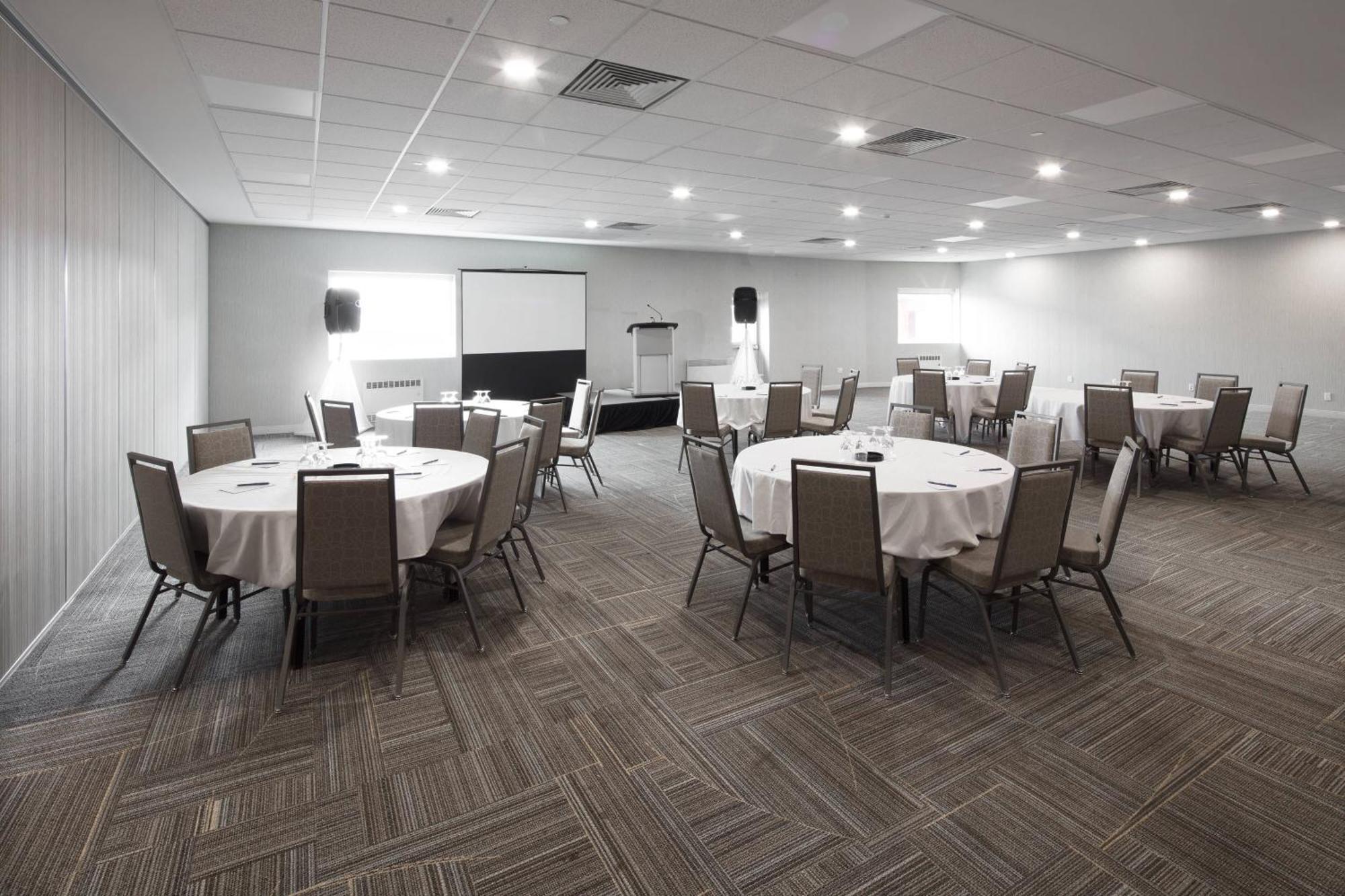 Delta Hotels By Marriott Beausejour Moncton Extérieur photo