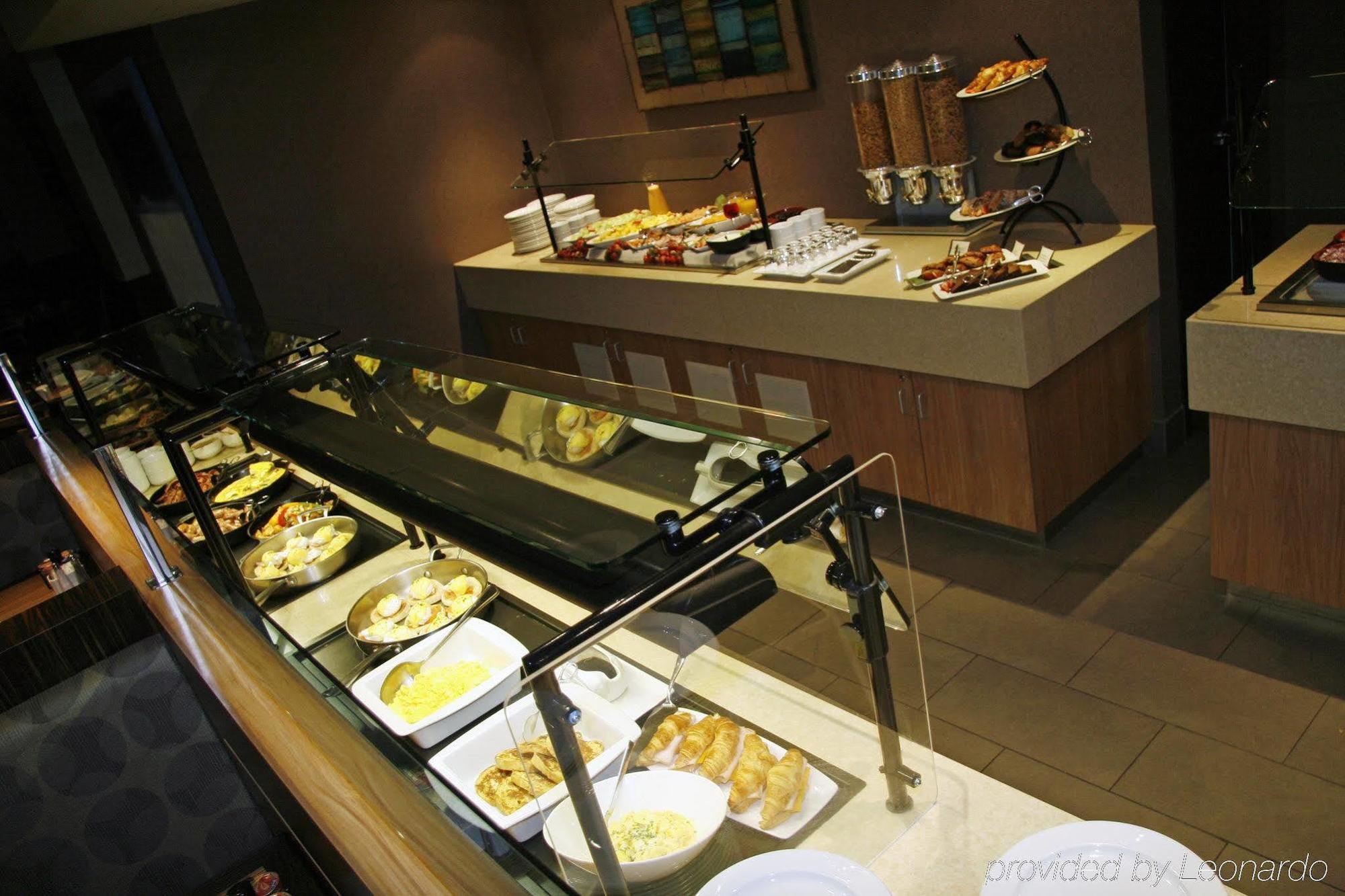 Delta Hotels By Marriott Beausejour Moncton Extérieur photo